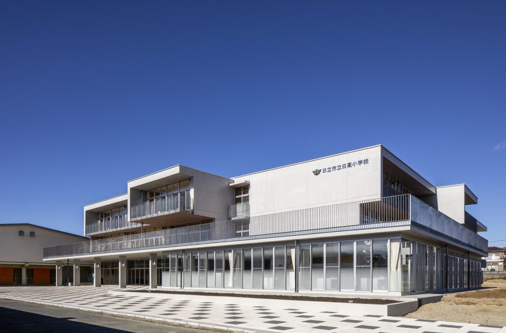 【学校】 RC造 延床面積 6,200㎡