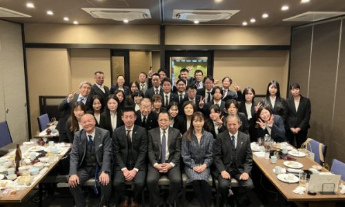 新年会を開催しました！